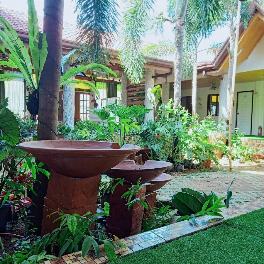 Infinite Green Pension Puerto Princesa Bagian luar foto