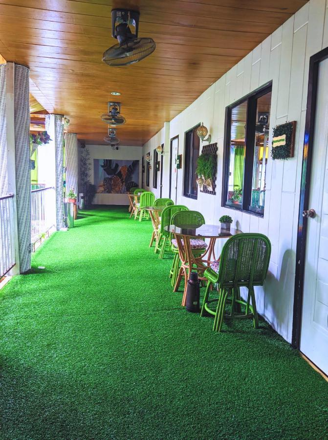 Infinite Green Pension Puerto Princesa Bagian luar foto