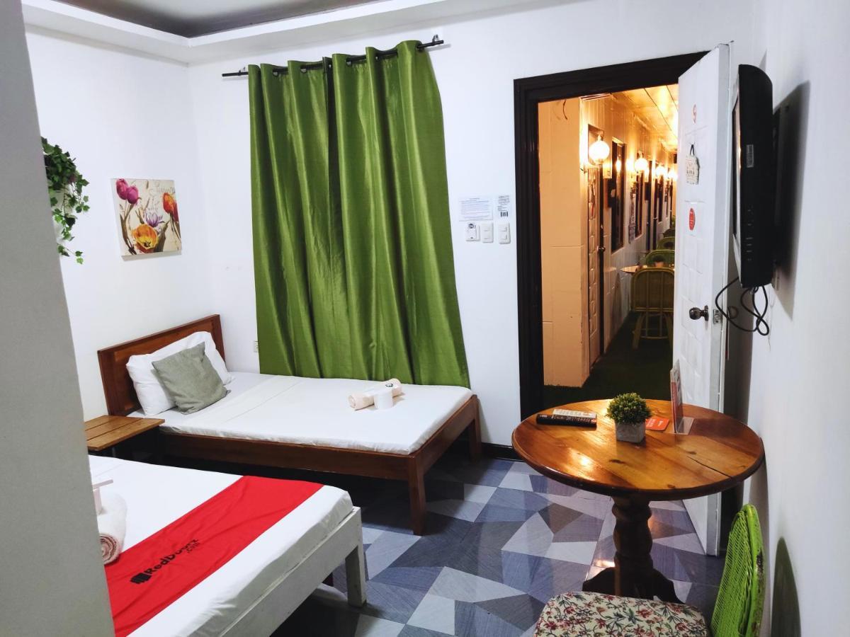 Infinite Green Pension Puerto Princesa Bagian luar foto