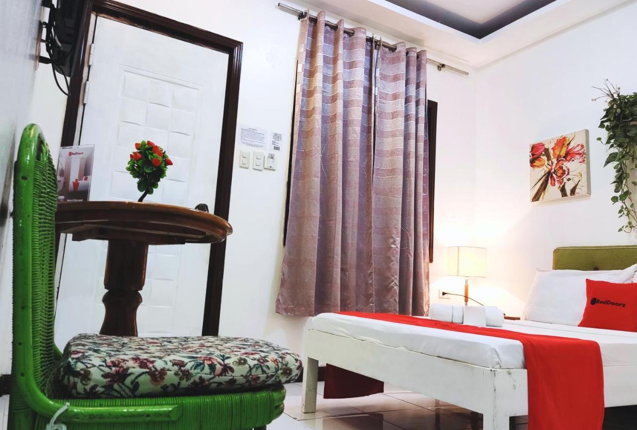 Infinite Green Pension Puerto Princesa Bagian luar foto